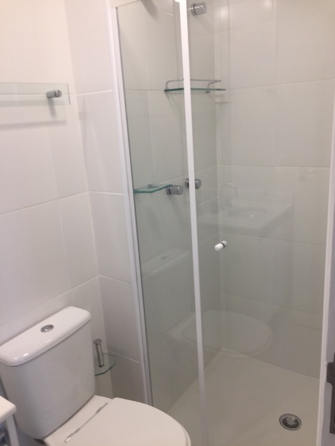 Apartamento para alugar com 2 quartos, 65m² - Foto 9