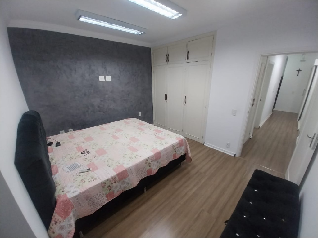 Casa à venda e aluguel com 3 quartos, 256m² - Foto 12