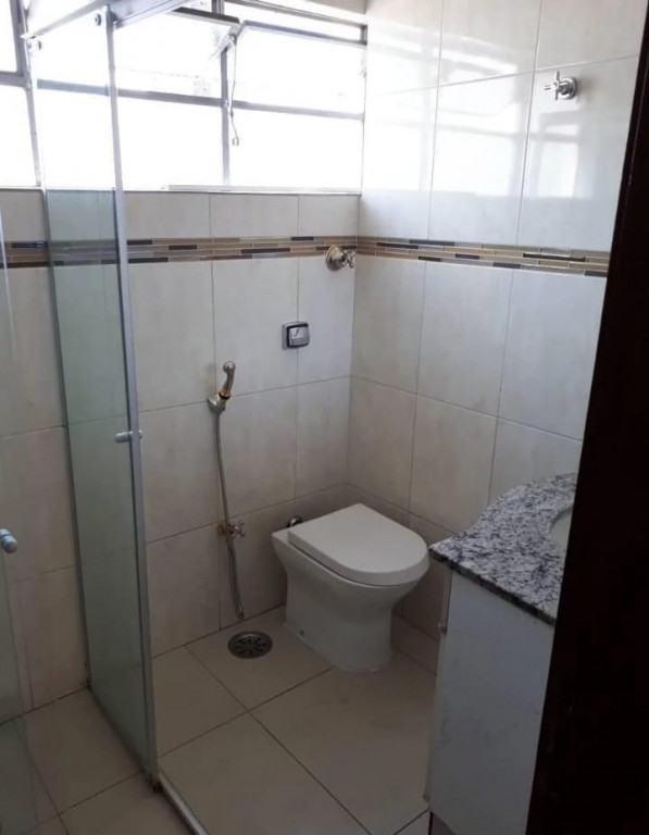 Apartamento à venda com 2 quartos, 64m² - Foto 5