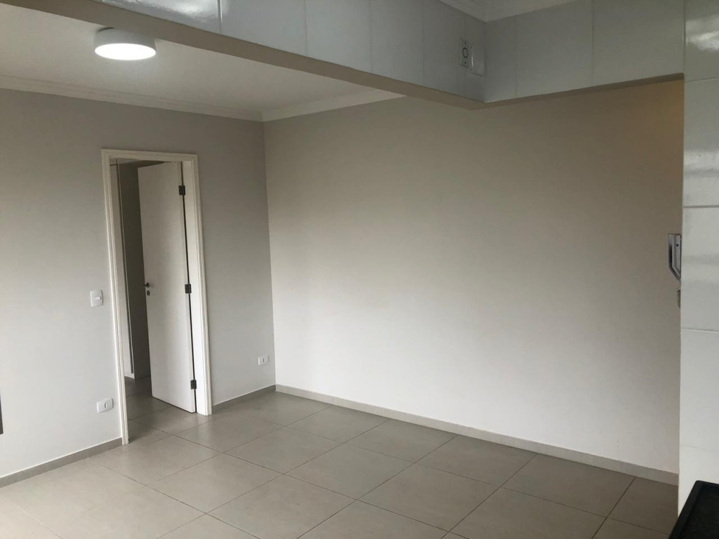 Apartamento à venda com 1 quarto, 40m² - Foto 1