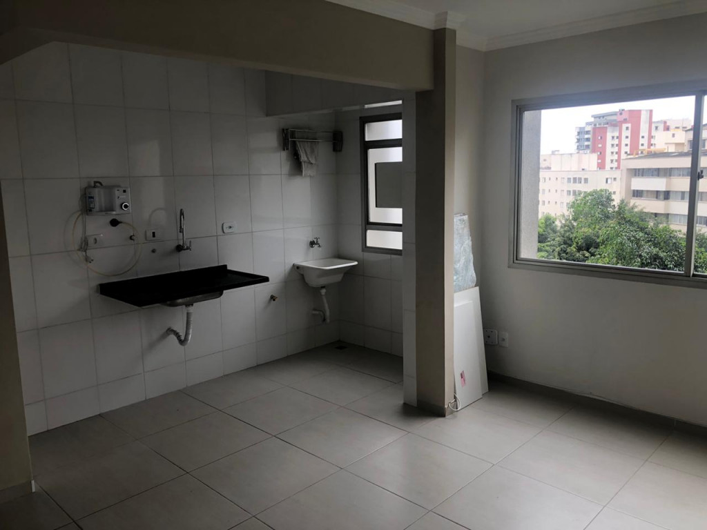 Apartamento à venda com 1 quarto, 40m² - Foto 12