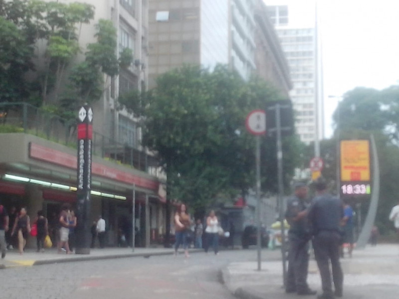 Apartamento para venda, locação ou temporada na Avenida Nove de Julho, Bela Vista, São Paulo, SP