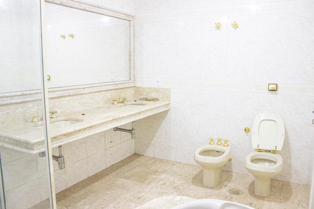 Apartamento à venda e aluguel com 3 quartos, 247m² - Foto 16