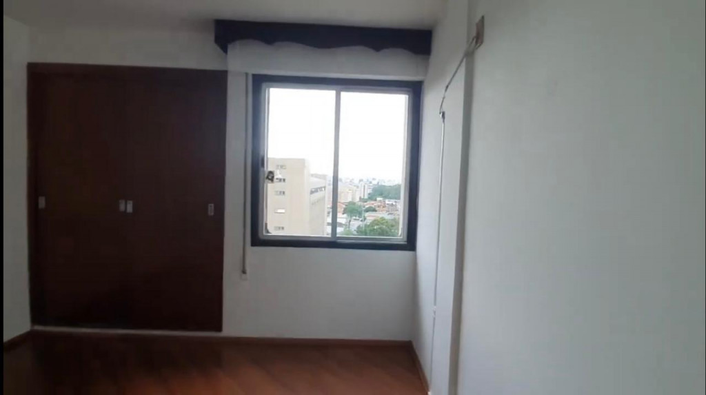 Apartamento à venda com 2 quartos, 87m² - Foto 4