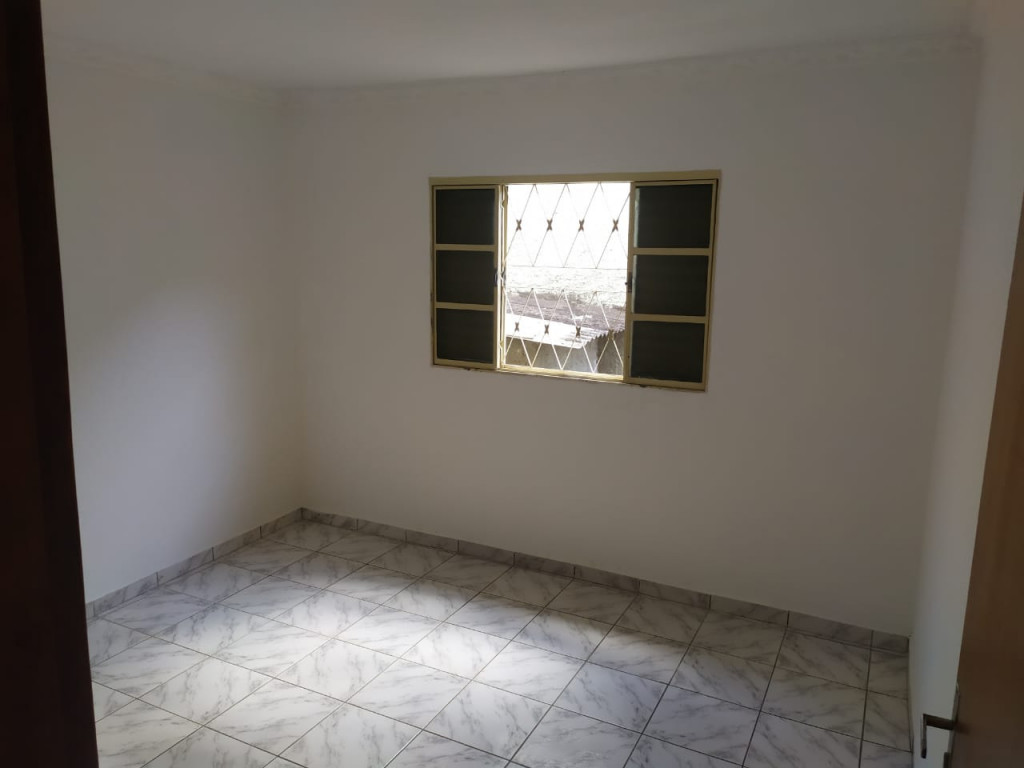 Casa à venda com 3 quartos, 110m² - Foto 11