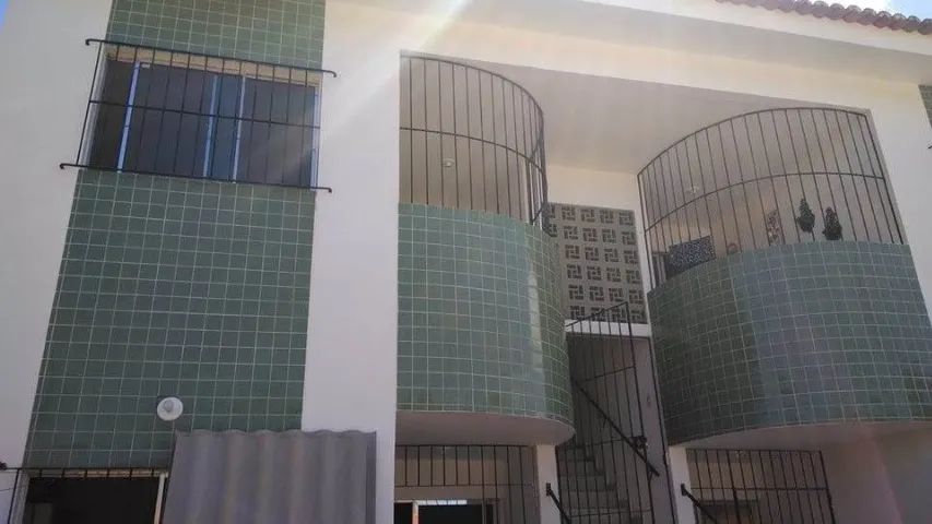 Foto - Paulista - Pau Amarelo
