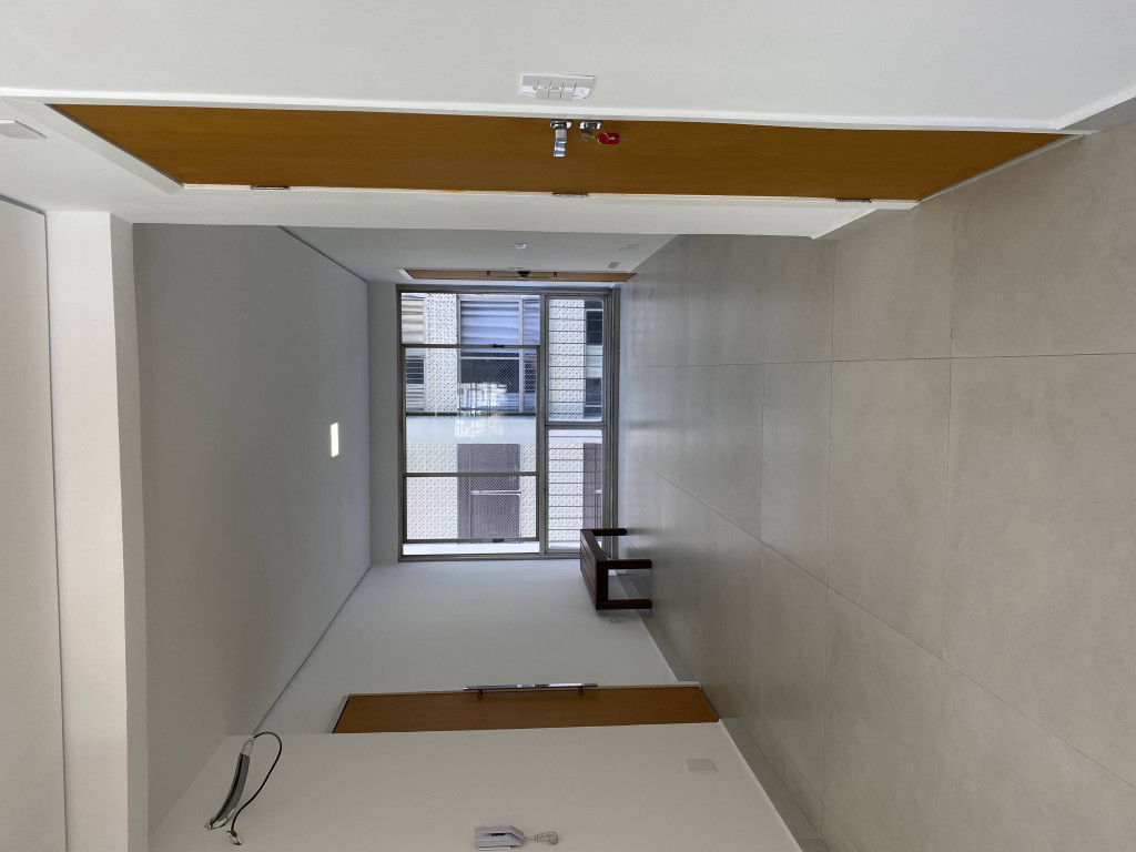 Apartamento à venda com 3 quartos, 123m² - Foto 1