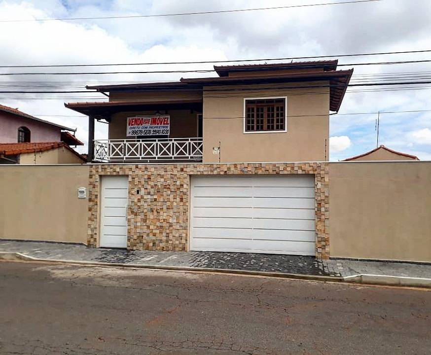 Casa a venda na Rua Juruá, Amazonas, Contagem, MG