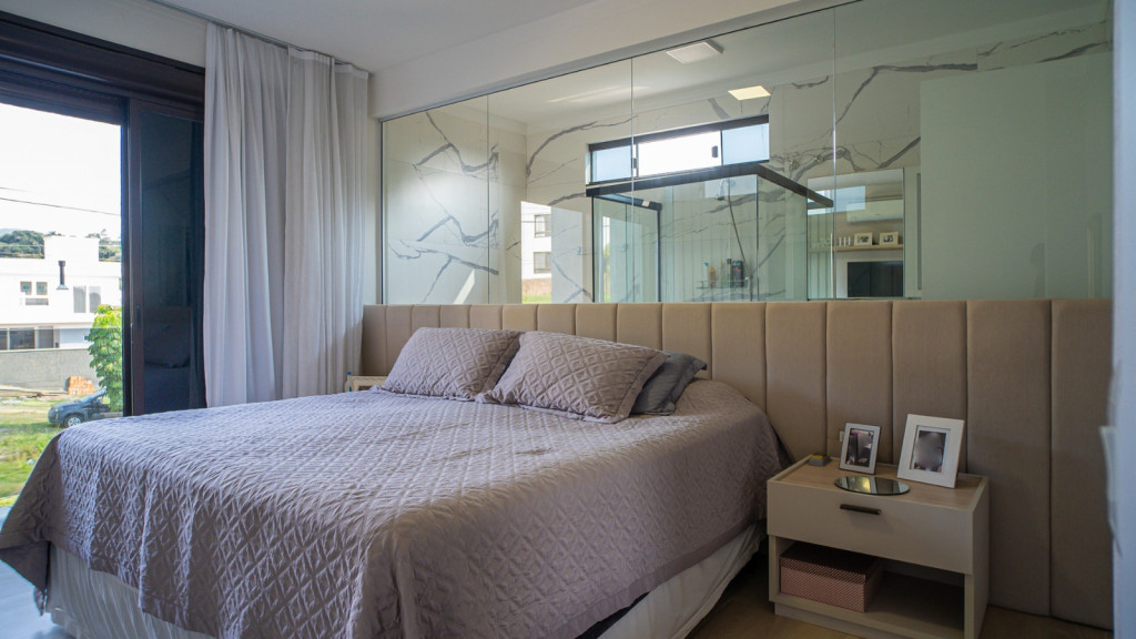 Casa de Condomínio à venda com 4 quartos, 234m² - Foto 18