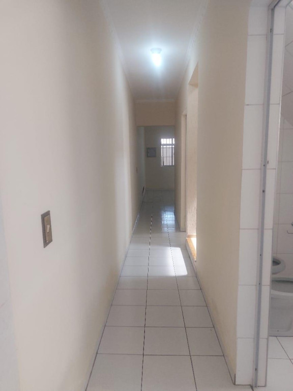 Casa, 4 quartos, 202 m² - Foto 2