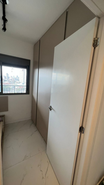 Apartamento à venda com 2 quartos, 67m² - Foto 6