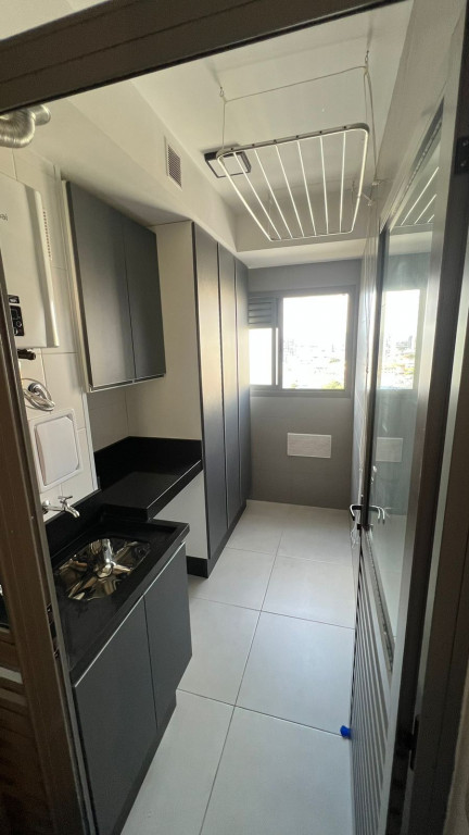 Apartamento à venda com 2 quartos, 67m² - Foto 14