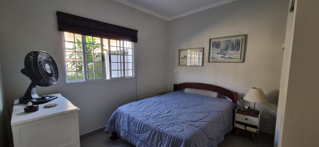 Casa à venda e aluguel com 4 quartos, 120m² - Foto 3