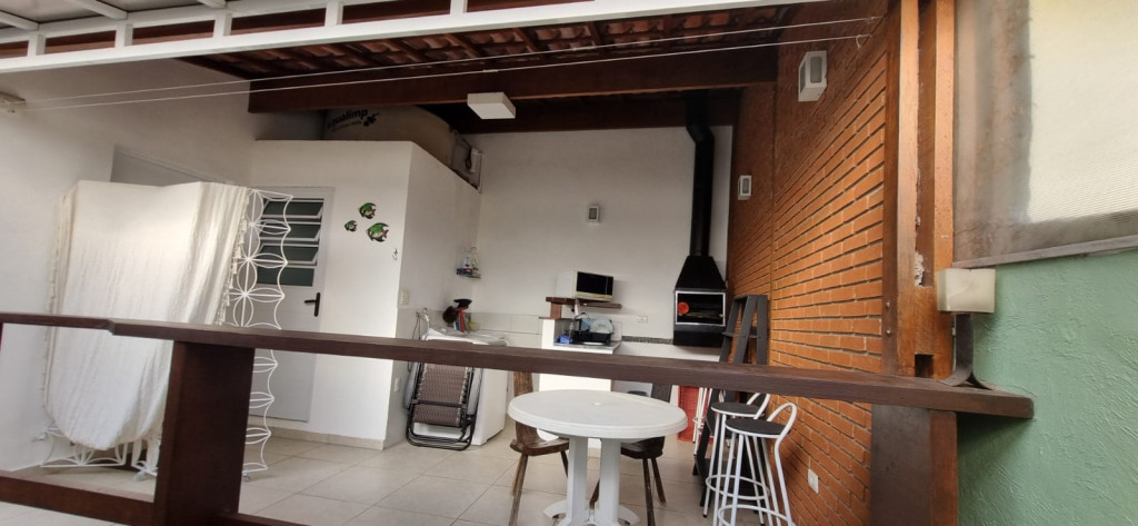 Casa à venda e aluguel com 4 quartos, 120m² - Foto 15