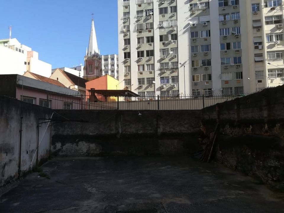 Terreno à venda, 365m² - Foto 2