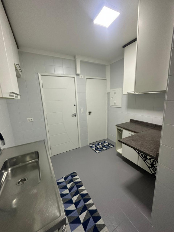 Apartamento para alugar com 1 quarto, 37m² - Foto 12