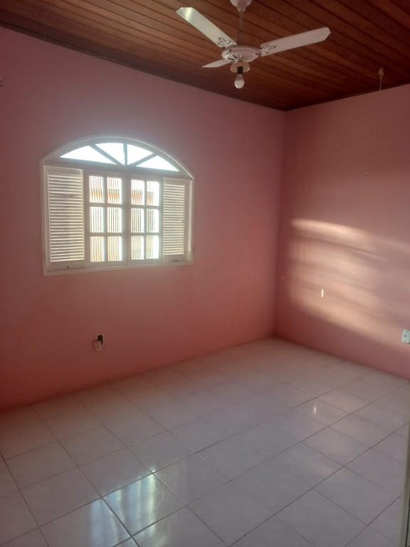 Casa à venda e aluguel com 4 quartos, 230m² - Foto 6