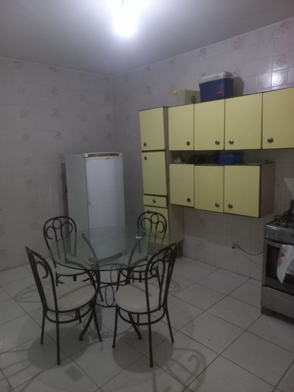 Casa à venda e aluguel com 4 quartos, 230m² - Foto 24