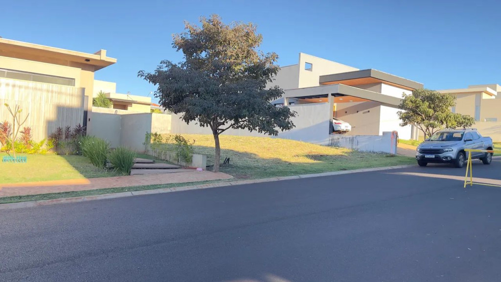 Foto - Ribeirão Preto - Condomínio Itamaraty