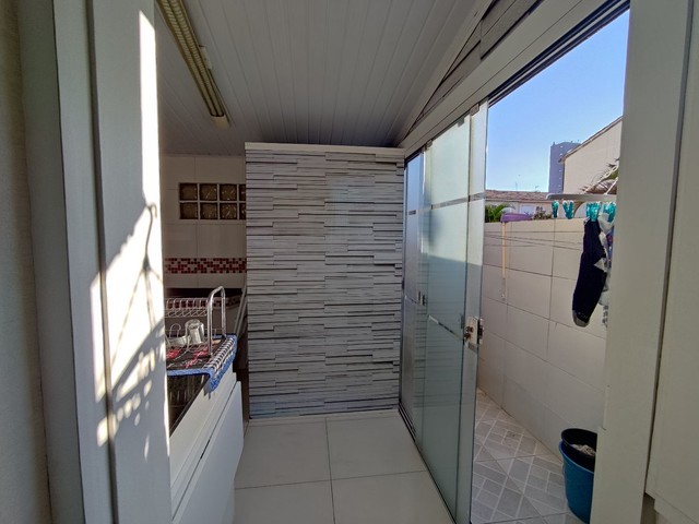 Casa, 3 quartos, 79 m² - Foto 2
