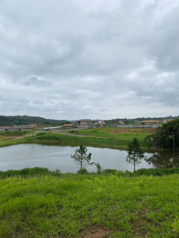 Foto - Embu-Guaçu - Califórnia