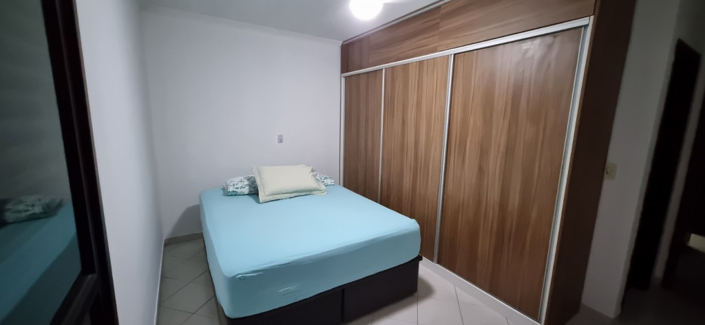 Casa à venda com 3 quartos, 230m² - Foto 3