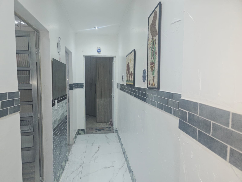 Casa, 4 quartos, 243 m² - Foto 8