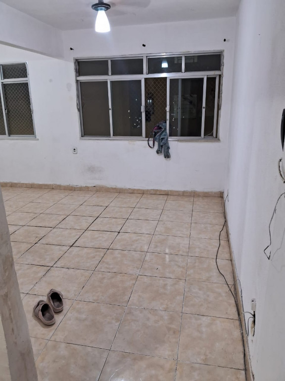 Apartamento para alugar com 2 quartos, 55m² - Foto 12