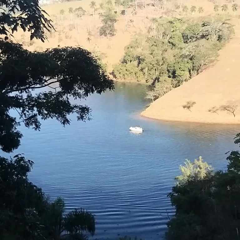 Captação de Casa em Condomínio para venda ou locação na Rodovia Joaquim Simão km 54, Varadouro, Santa Isabel, SP