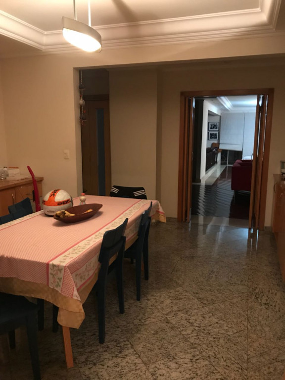 Apartamento à venda com 4 quartos, 320m² - Foto 24