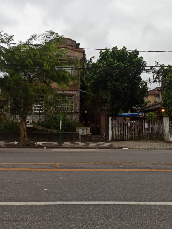 Casa a venda na Avenida Conselheiro Rodrigues Alves, Macuco, Santos, SP