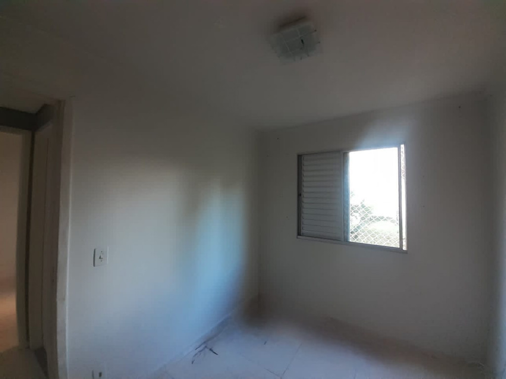 Apartamento à venda com 2 quartos, 44m² - Foto 13