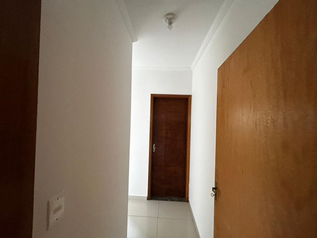 Casa à venda com 3 quartos, 83m² - Foto 4