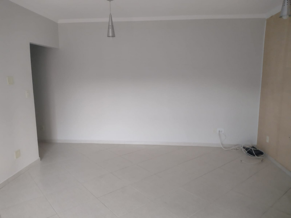 Apartamento à venda com 2 quartos, 76m² - Foto 8