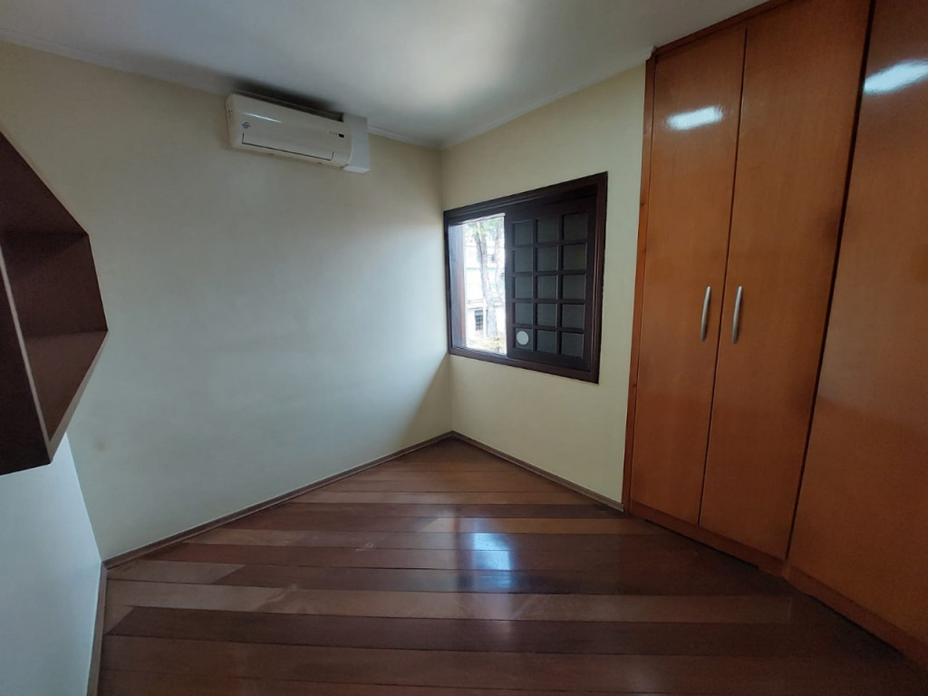 Casa à venda com 3 quartos, 202m² - Foto 22