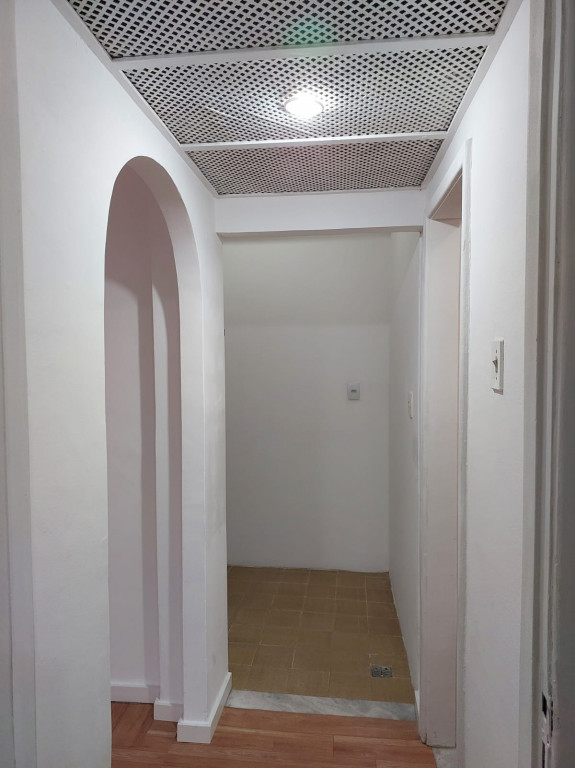 Apartamento à venda e aluguel com 1 quarto, 50m² - Foto 11