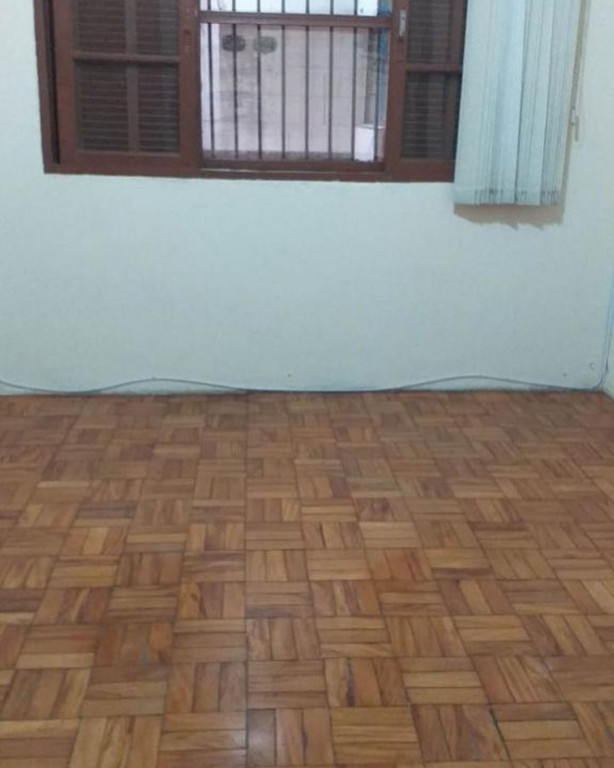 Casa à venda com 2 quartos, 120m² - Foto 2