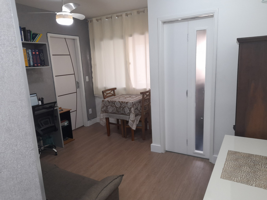 Apartamento à venda com 1 quarto, 32m² - Foto 1