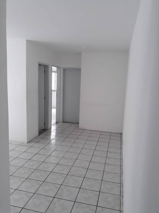 Apartamento à venda com 2 quartos, 58m² - Foto 2