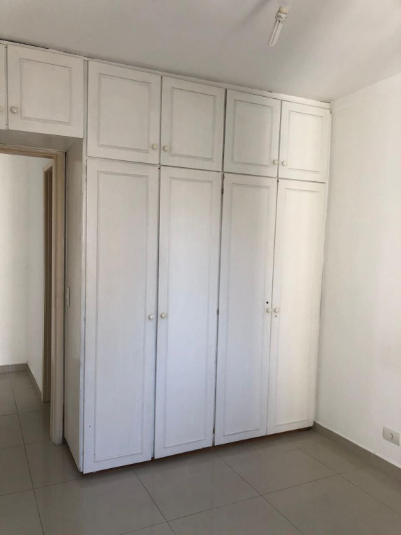 Apartamento à venda com 1 quarto, 47m² - Foto 16