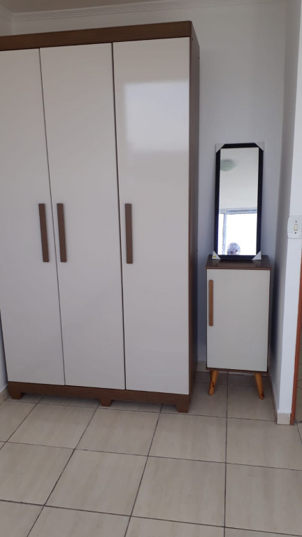 Apartamento à venda e aluguel com 3 quartos, 80m² - Foto 4