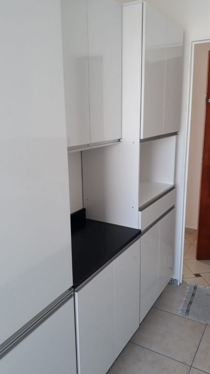 Apartamento à venda e aluguel com 3 quartos, 80m² - Foto 6