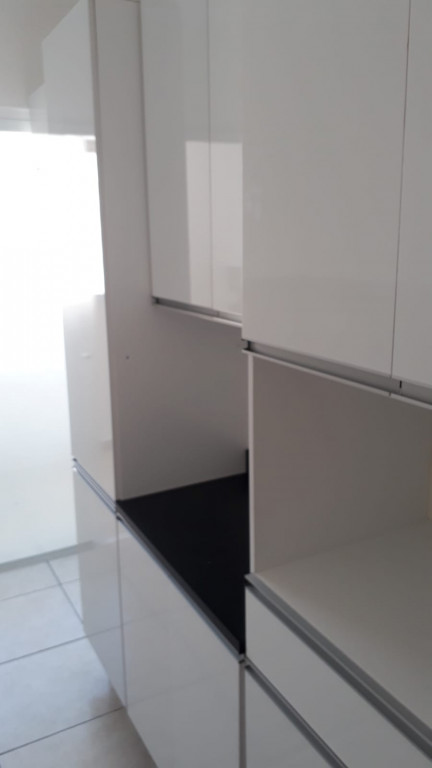 Apartamento à venda e aluguel com 3 quartos, 80m² - Foto 5