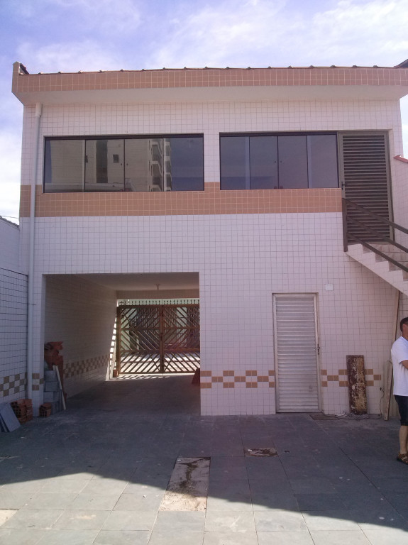 Casa em Condomínio a venda na Avenida Presidente Castelo Branco., Imperador, Praia Grande, SP
