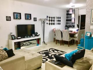 Casa à venda com 3 quartos, 87m² - Foto 2