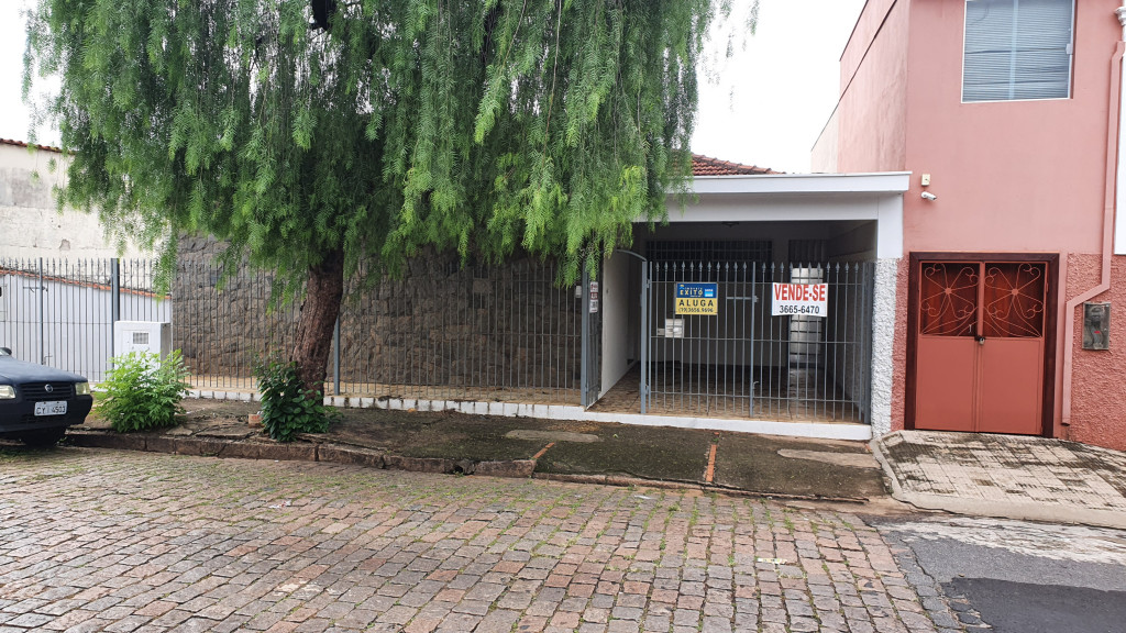Casa a venda na Rua Riachuelo, Centro, Mococa, SP