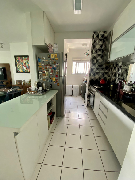 Apartamento à venda com 2 quartos, 87m² - Foto 7