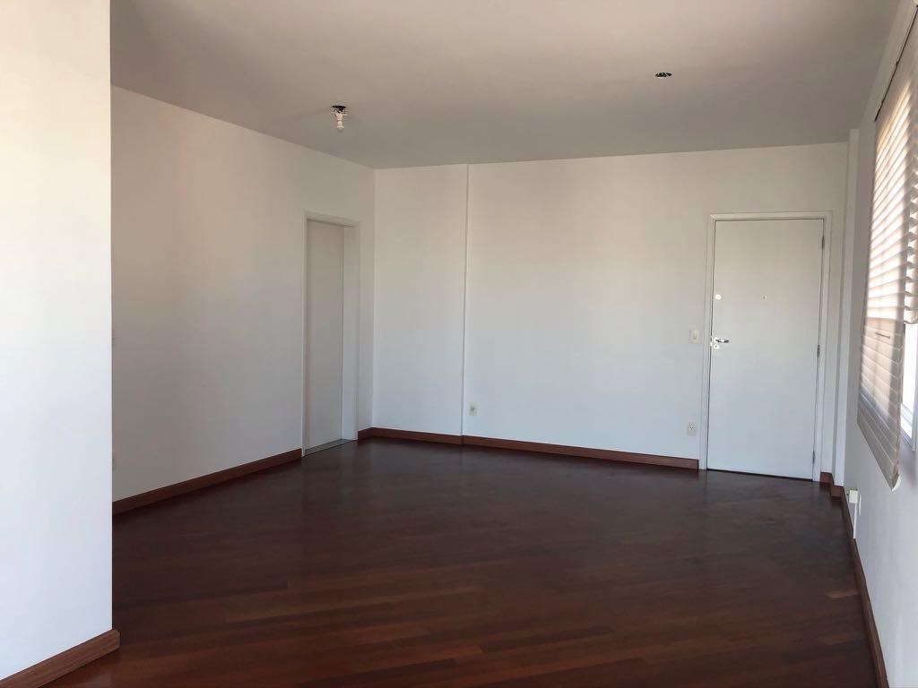 Apartamento à venda e aluguel com 3 quartos, 102m² - Foto 1