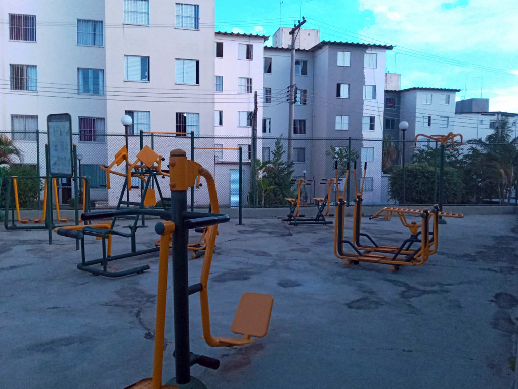 Apartamento à venda com 2 quartos, 50m² - Foto 3