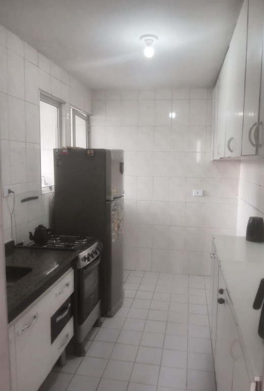 Apartamento à venda com 2 quartos, 50m² - Foto 11
